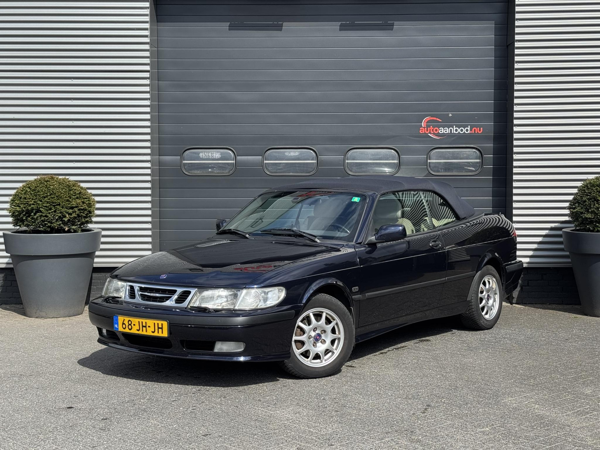 44731581-22.jpg