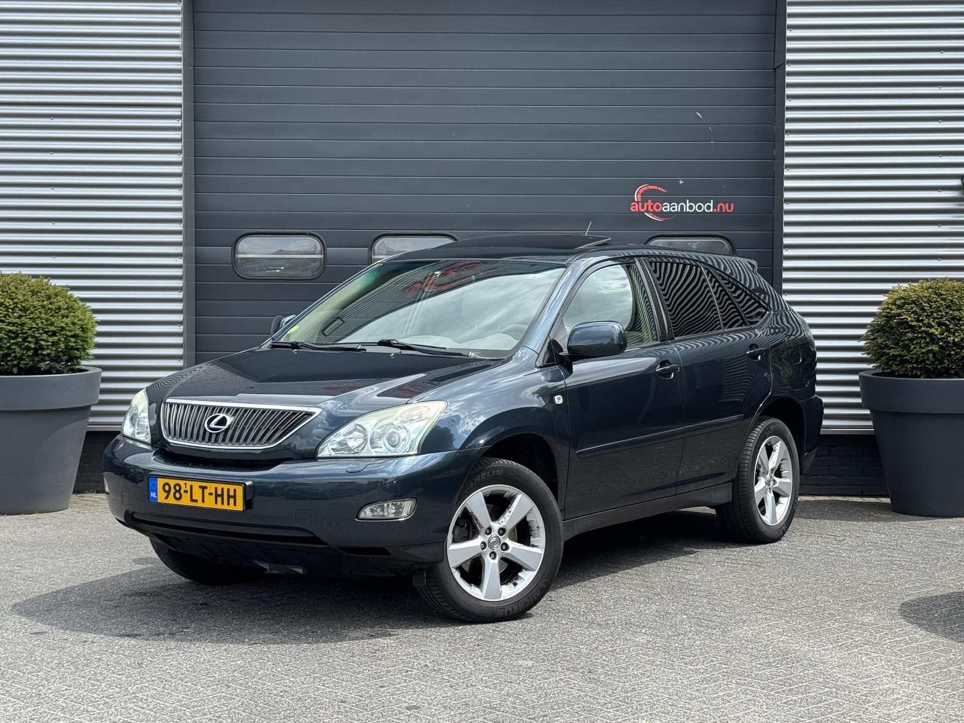 43910764-22.jpg