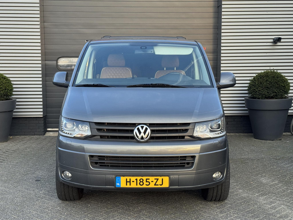 49017189-4.jpg