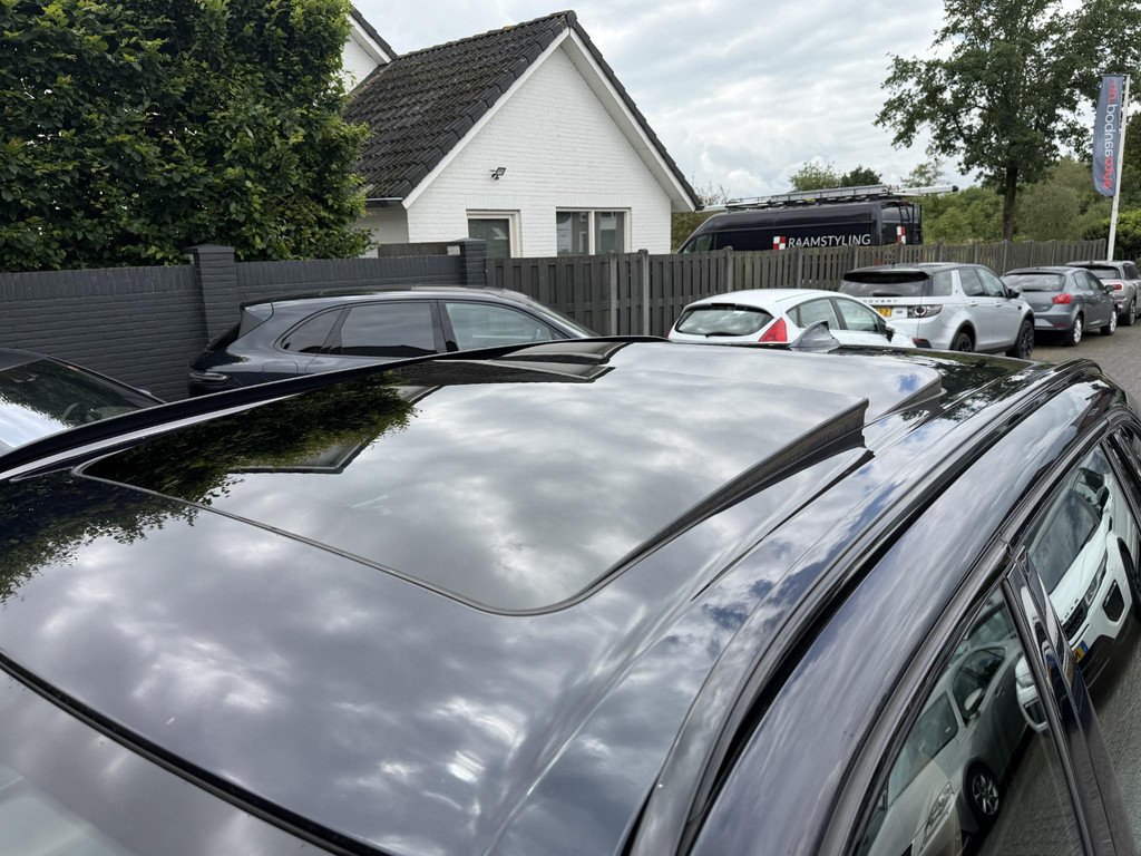 54283917-10.jpg