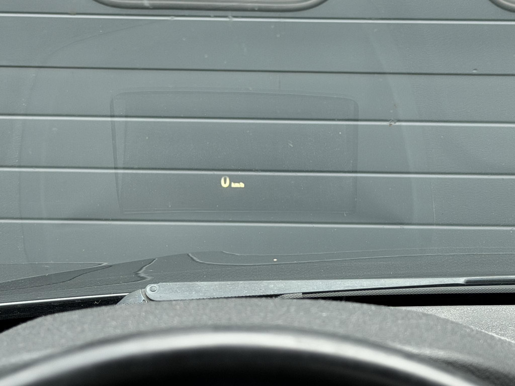 54283917-18.jpg