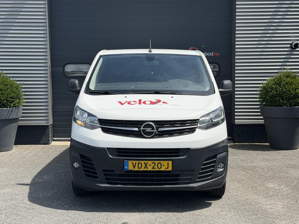 54814353-4.jpg