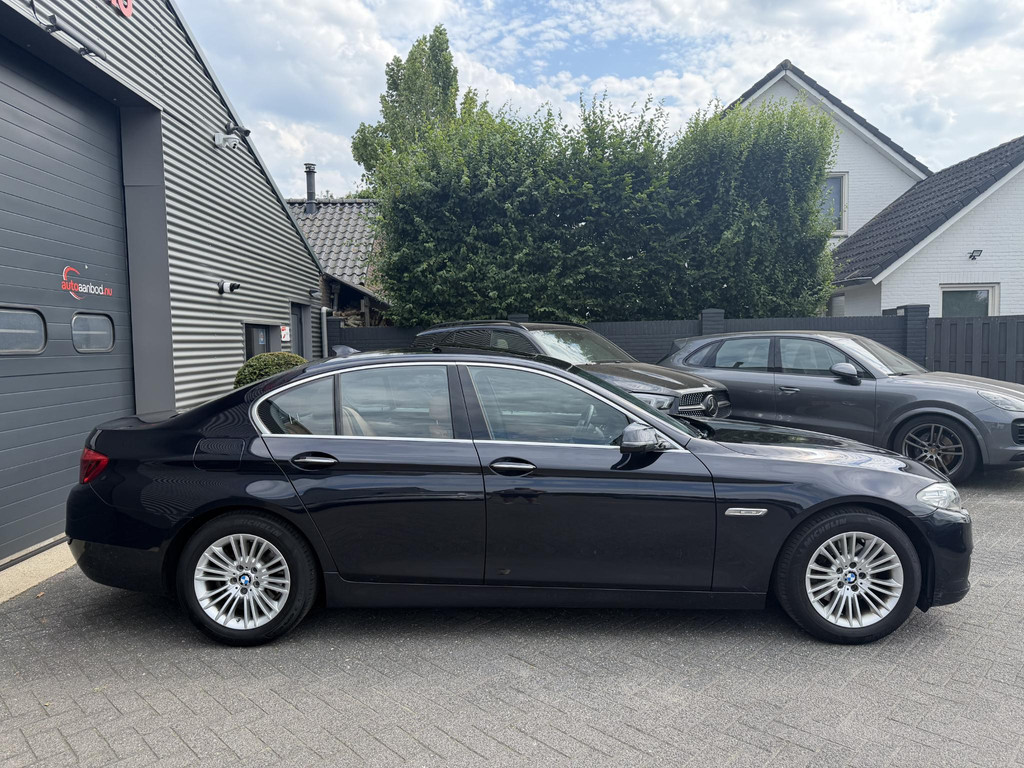 55021192-3.jpg
