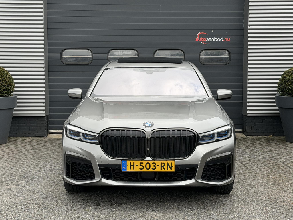 55986873-4.jpg