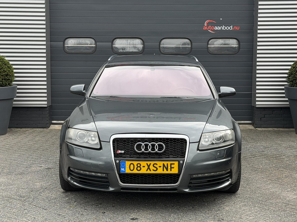 56560660-4.jpg
