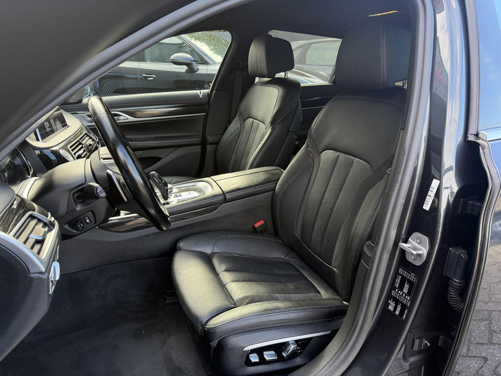 57618939-14.jpg