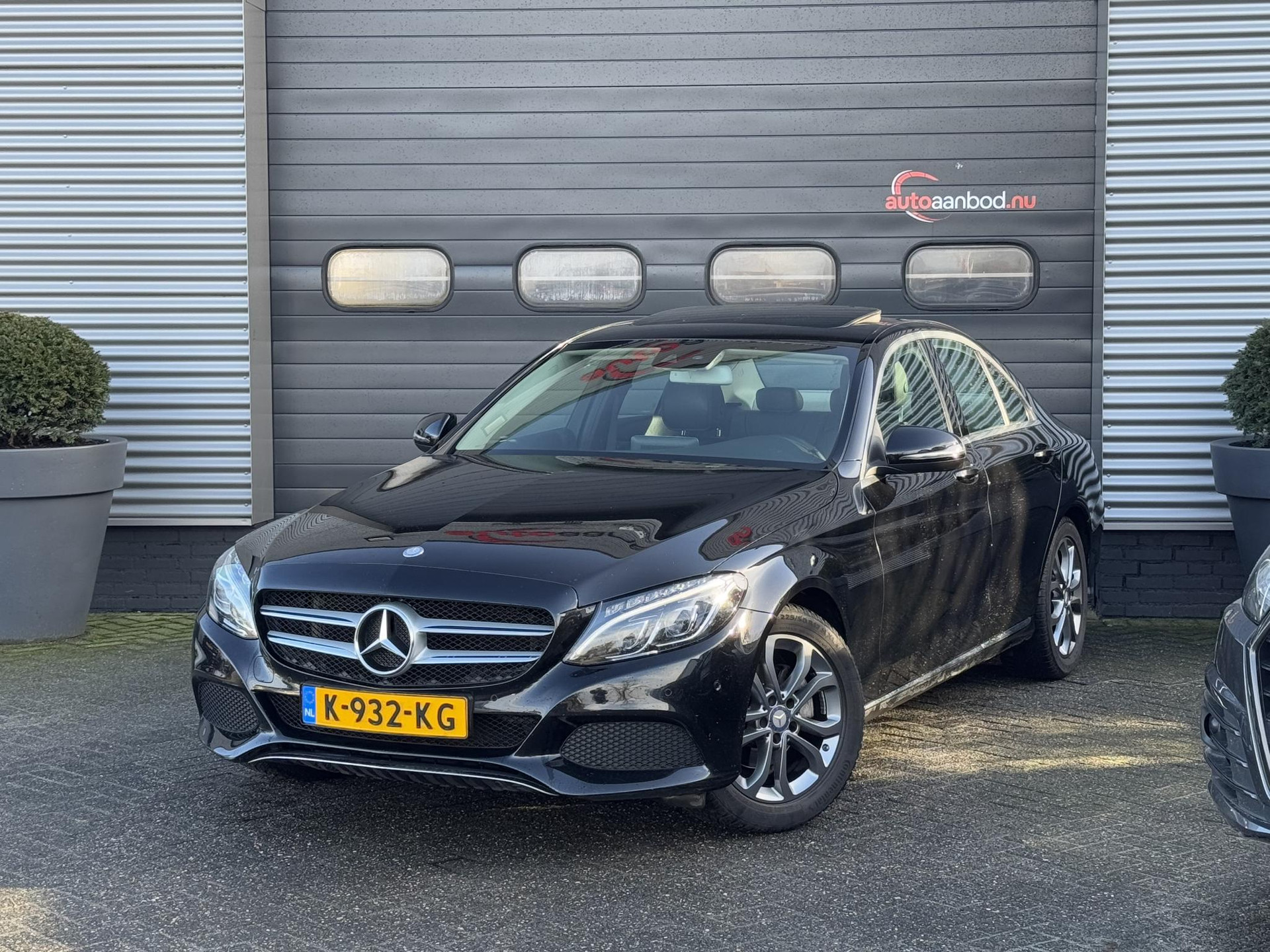 42582996